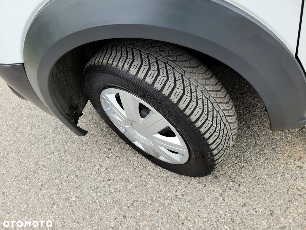 Ford Transit Connect - 9