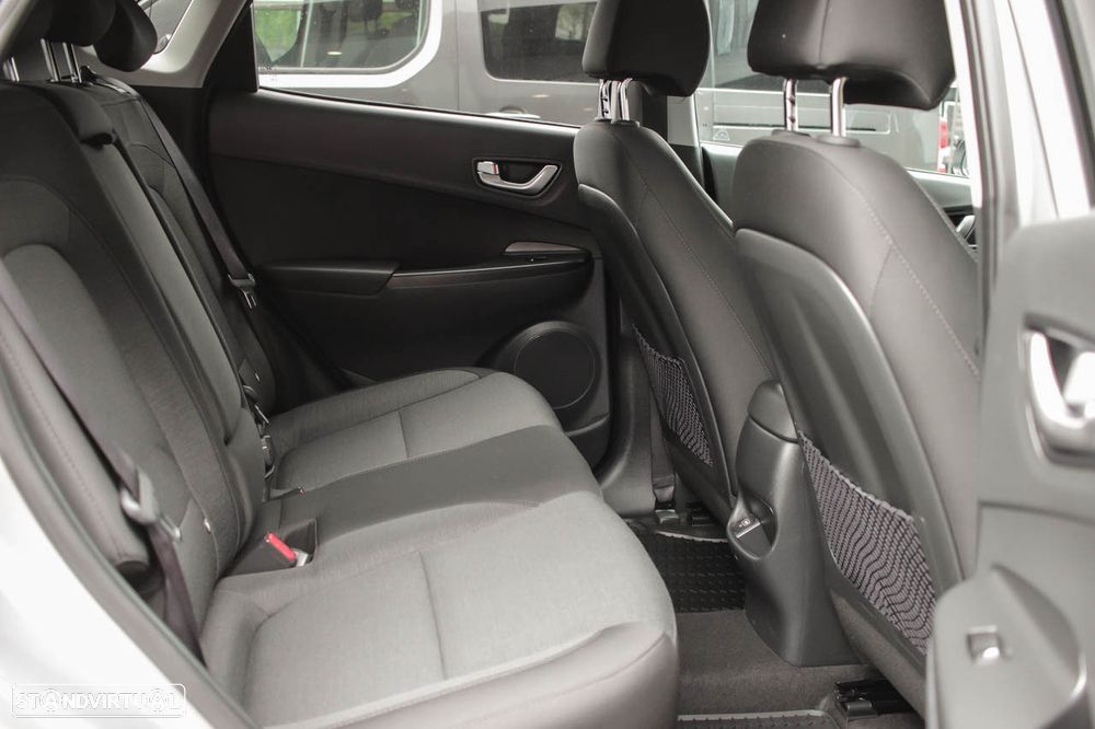 Hyundai Kauai Business - 7