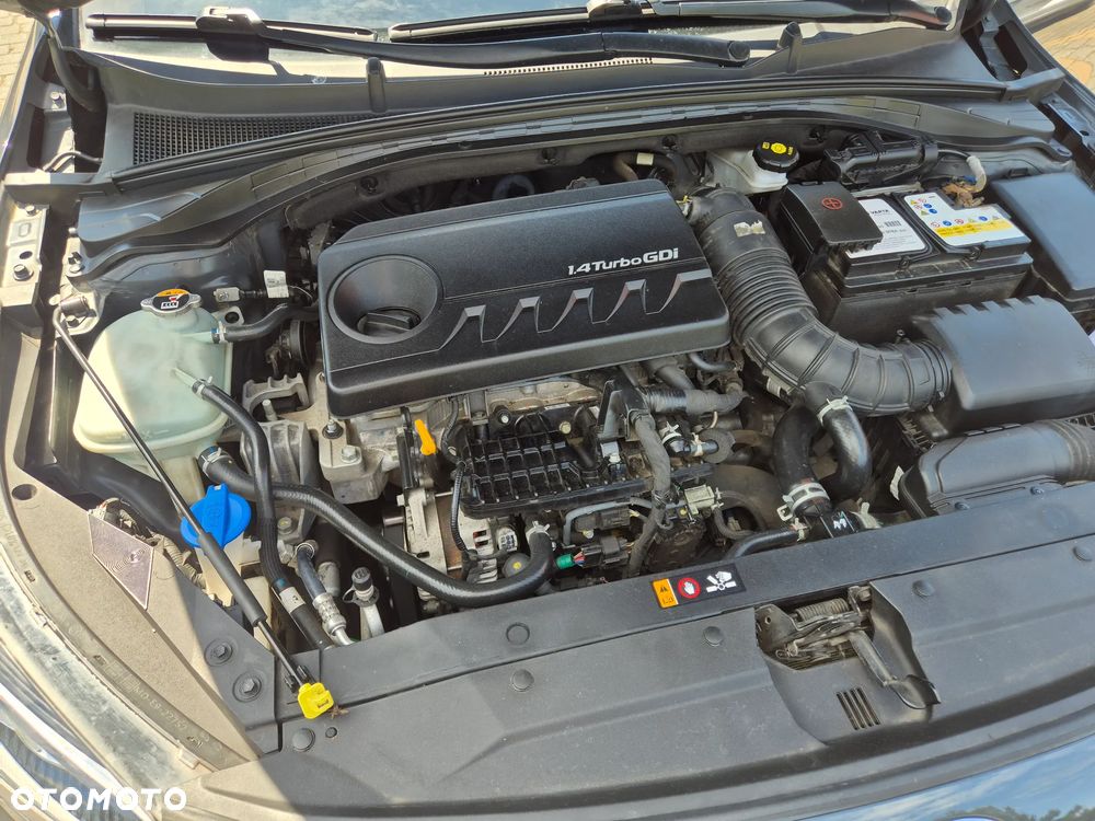 Kia XCeed 1.4 T-GDI OPF DCT7 PLATINUM EDITION - 25