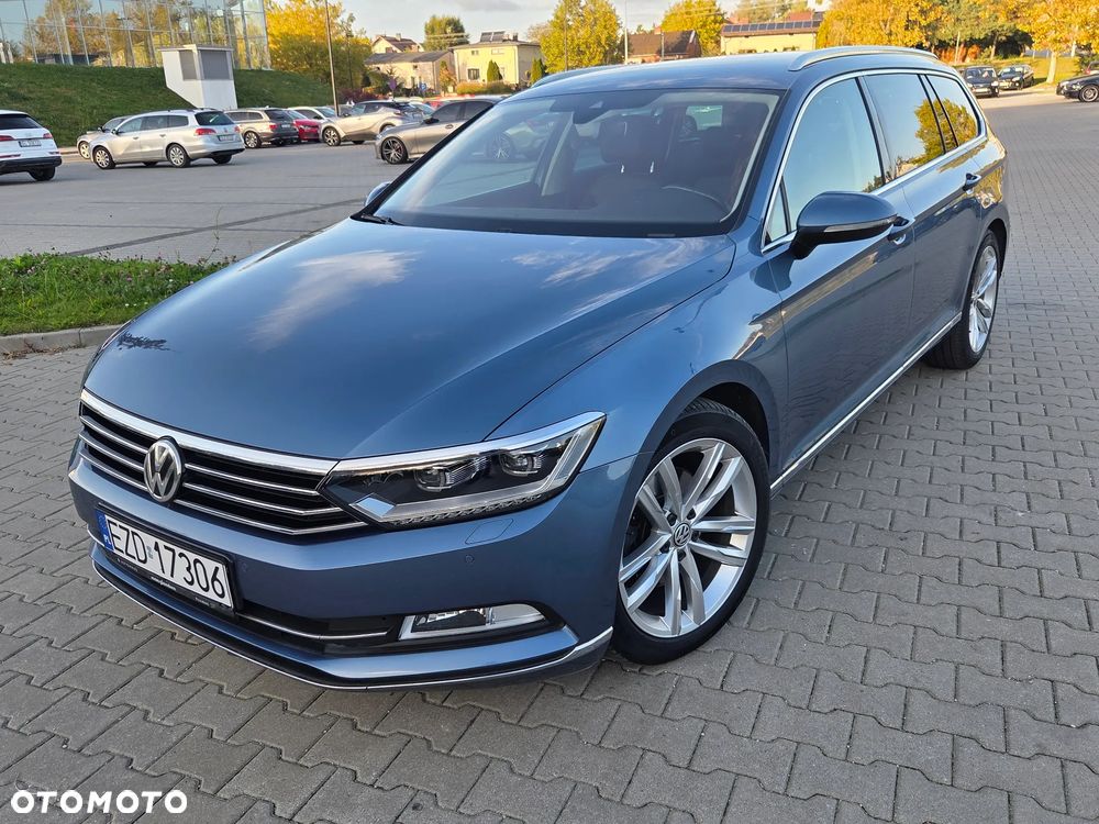 Volkswagen Passat 2.0 TDI (BlueMotion Technology) Highline - 29