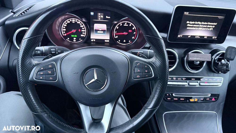 Mercedes-Benz GLC 300 4MATIC - 32