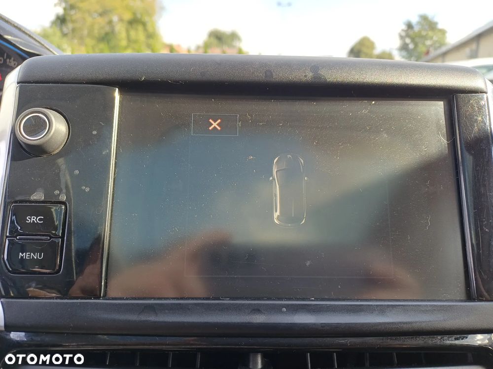 Peugeot 208 1.2 PureTech Allure S&S - 19