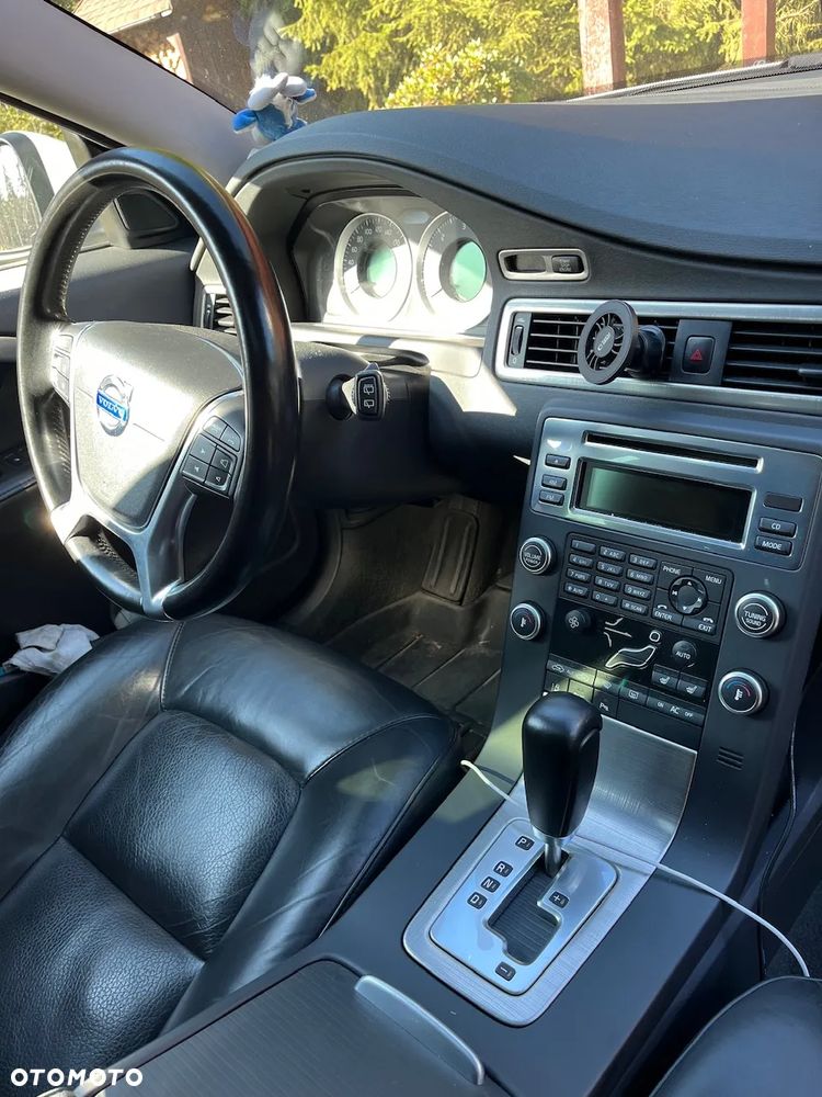 Volvo V70 - 11