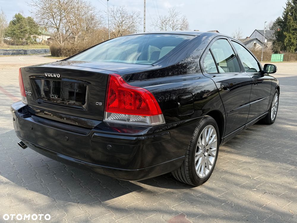 Volvo S60 D5 Summum - 5