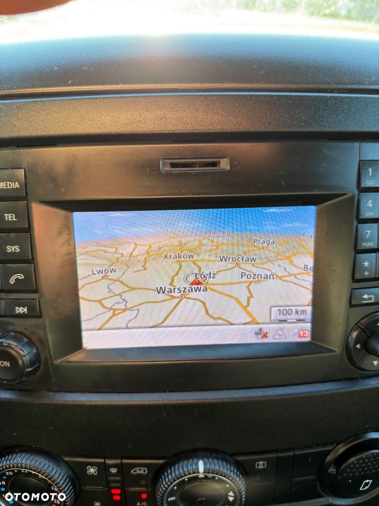 Mercedes-Benz Sprinter - 17