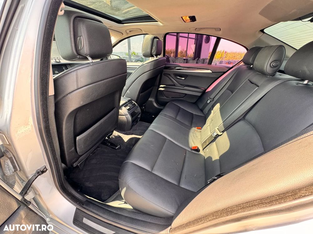 BMW Seria 5 520d Aut. - 18