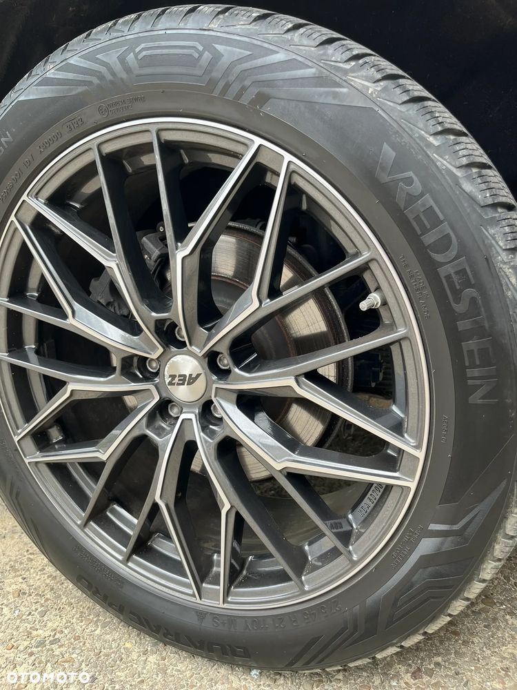 Volvo XC 90 B6 B AWD R-Design 7os - 17