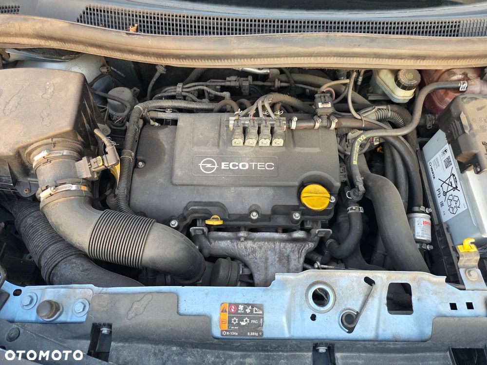Opel Meriva 1.4 T Cosmo - 22