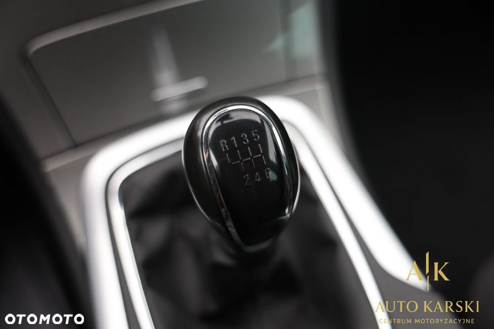 Opel Insignia - 31