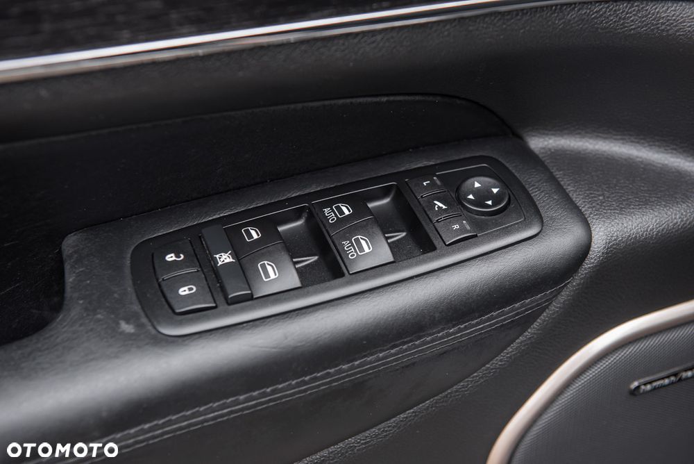 Jeep Grand Cherokee 3.0 CRD Overland Summit Platinum - 21