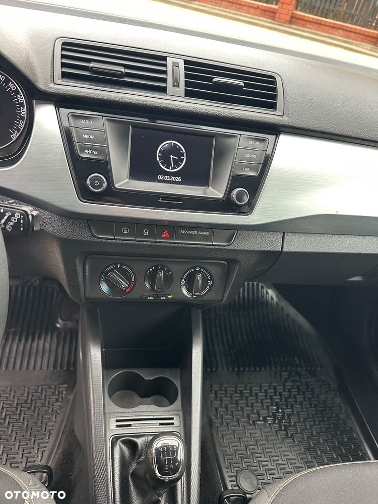 Skoda Fabia - 25