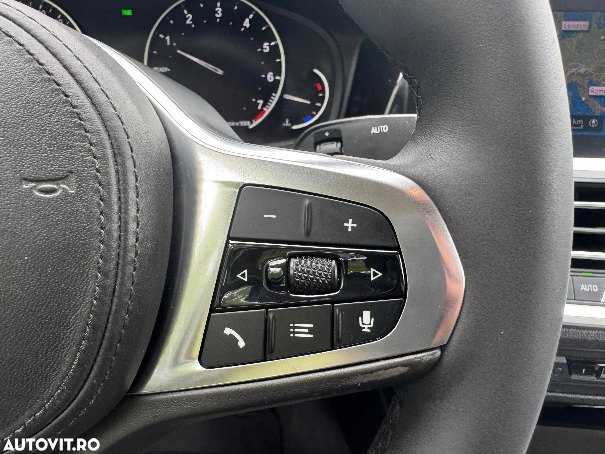 BMW Seria 3 320i Aut. Sport Line - 18