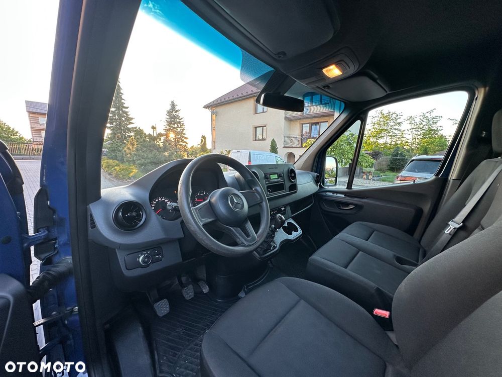 Mercedes-Benz Sprinter 317 2020 / 2021 Rok Brygadówka 7 osób - 10