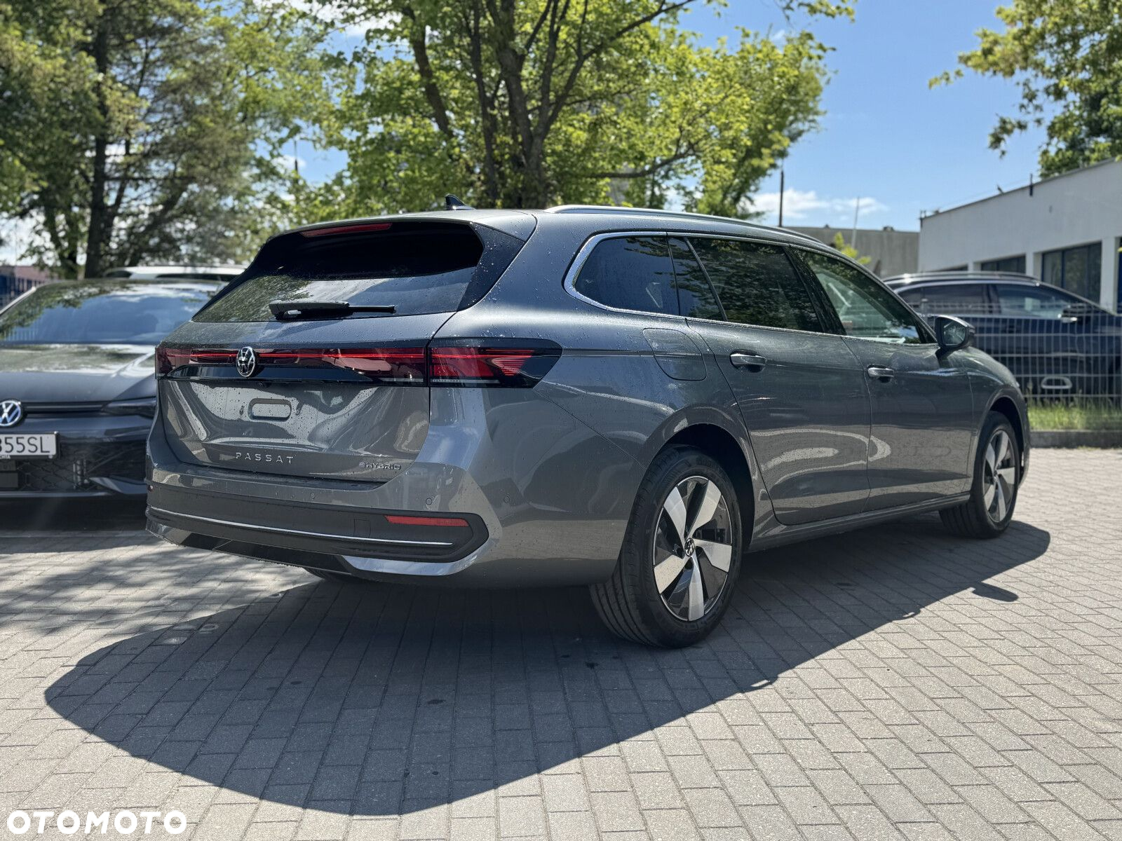 Volkswagen Passat - 26