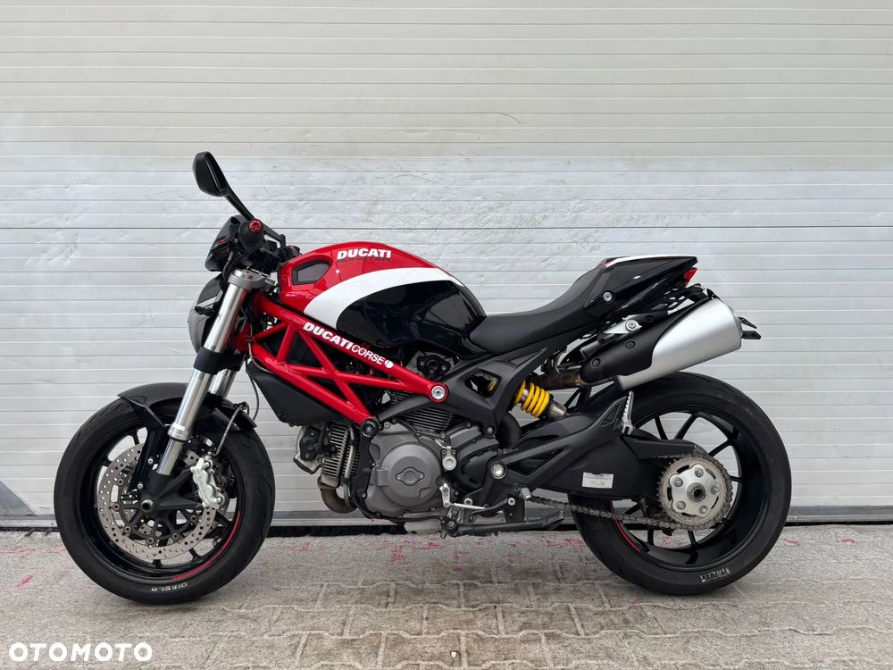 Ducati Monster - 1