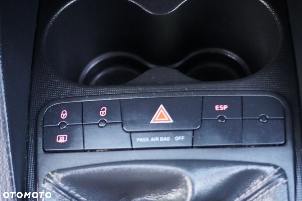 Seat Ibiza 1.2 12V Style - 29