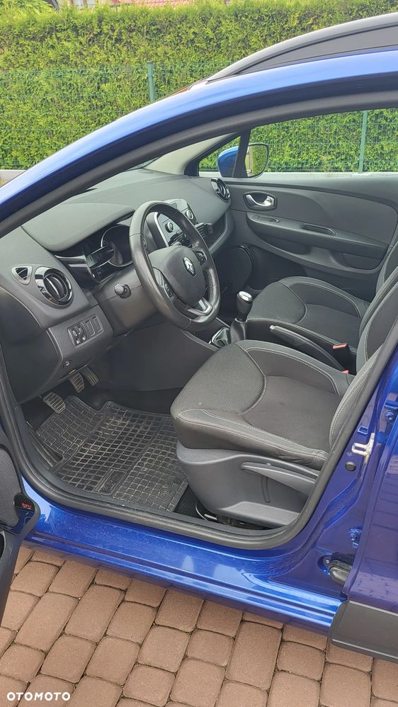 Renault Clio 1.2 16V Alize - 8
