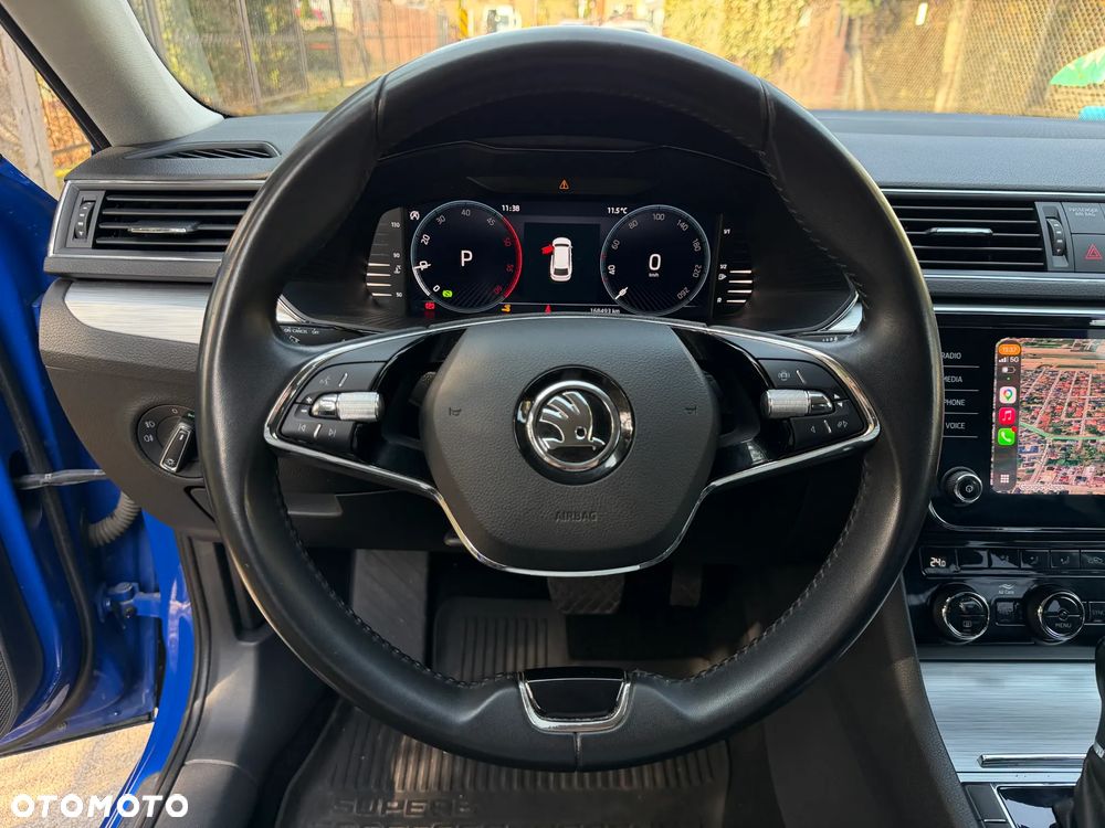 Skoda Superb 2.0 TDI SCR Ambition DSG - 25