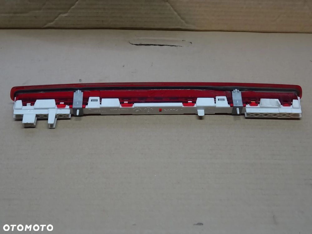 ŚWIATŁO STOP TRZECIE ŚRODKOWE OPEL VECTRA C GTS HB SEDAN LAMPA STOPU TYŁ - 3