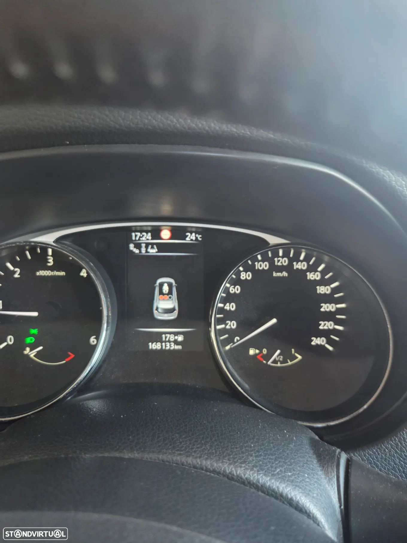 Nissan X-Trail 1.6 dCi Tekna - 4