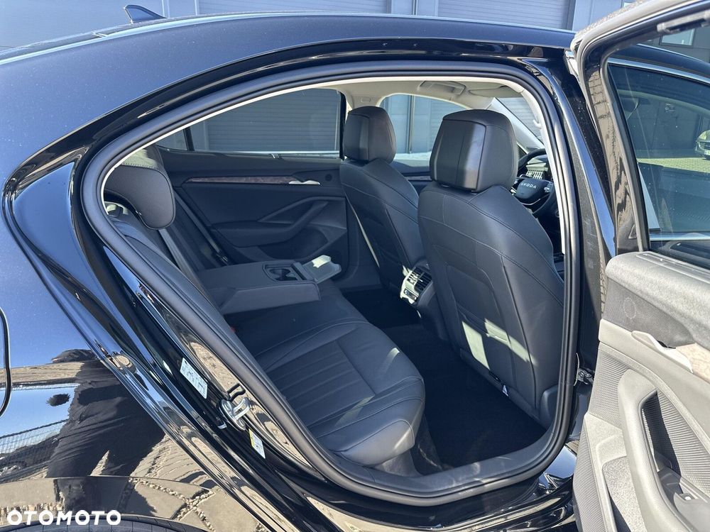 Skoda Superb 2.0 TSI 4x4 L&K DSG - 36