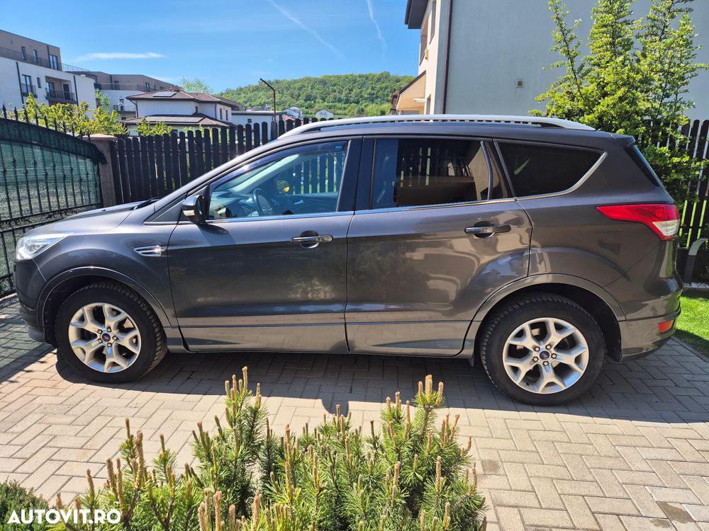 Ford Kuga 2.0 TDCi 4x4 Aut. Titanium - 1