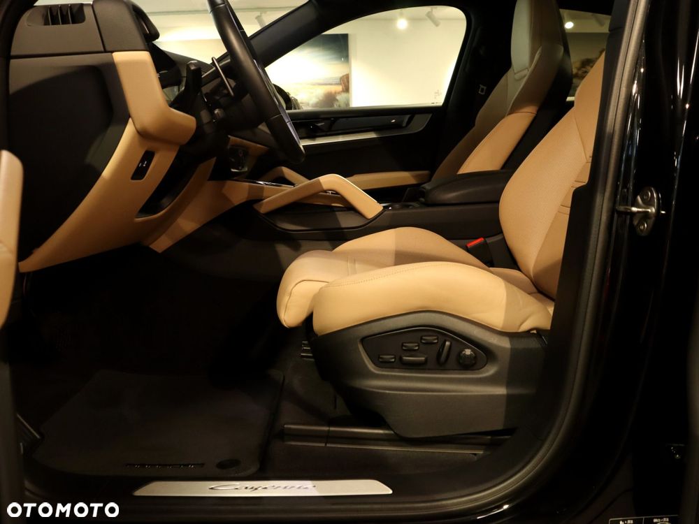 Porsche Cayenne E-Hybrid PHEV - 17