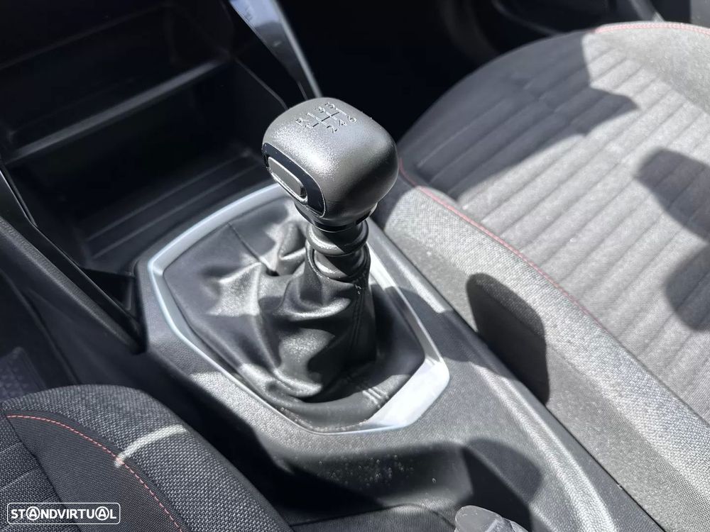 Peugeot 2008 1.2 PureTech Allure Pack - 45