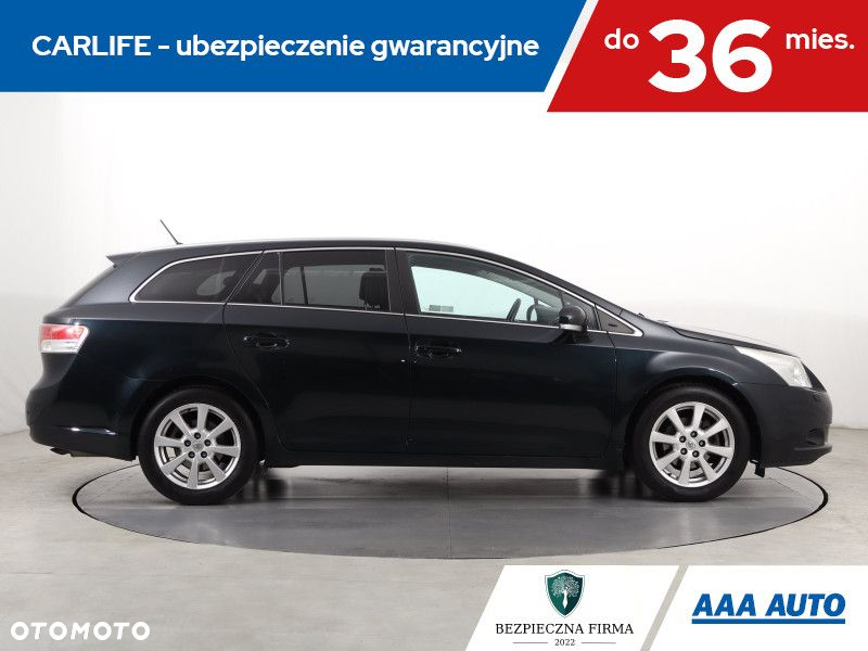 Toyota Avensis - 7
