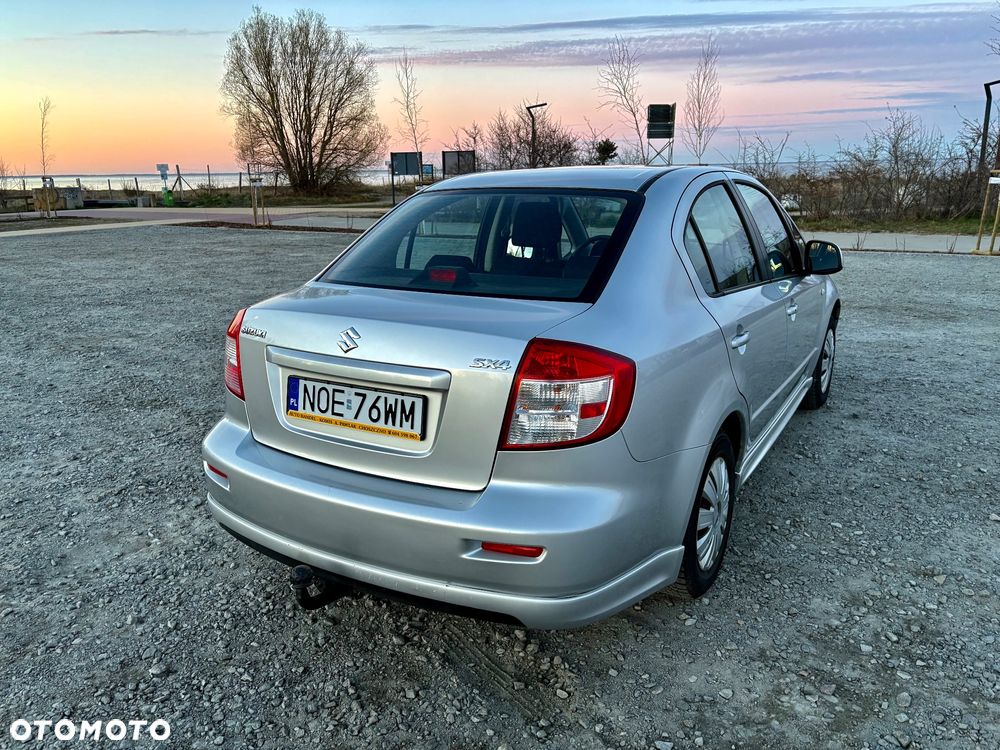 Suzuki SX4 1.6 VVT 4x2 Style - 6