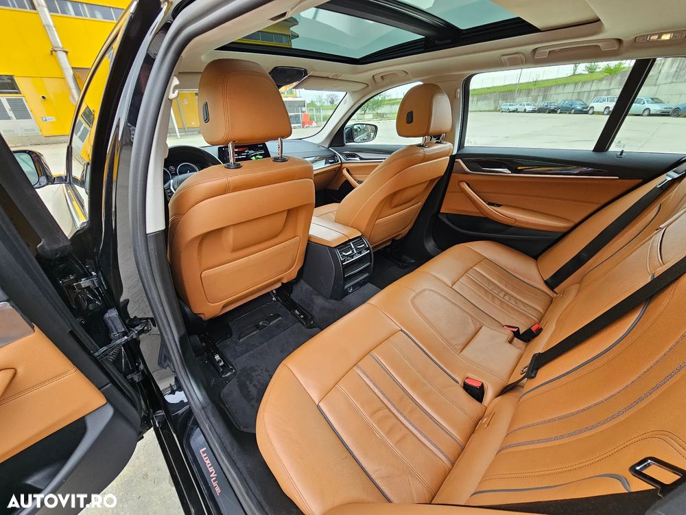 BMW Seria 5 520d Aut. Luxury Line - 10