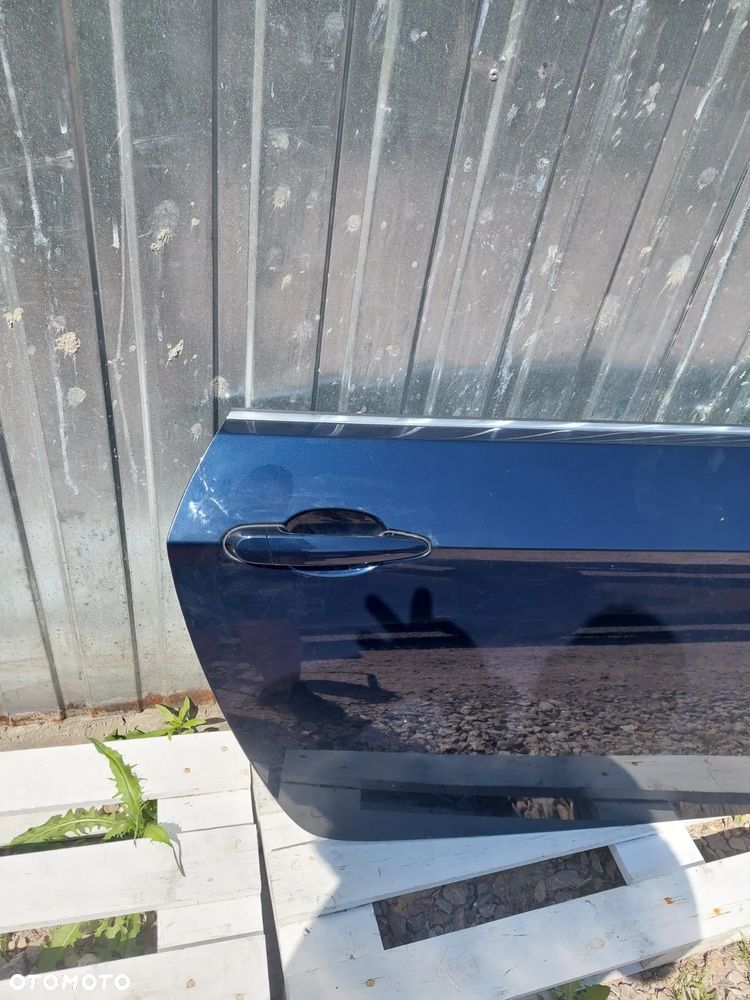 BMW 3 E92 E93 DRZWI PRAWE MONACOBLAU A35 - 3