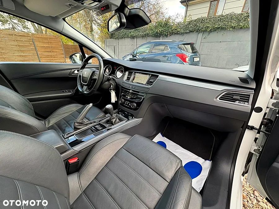 Peugeot 508 SW e-HDi 115 Stop&Start Access - 27