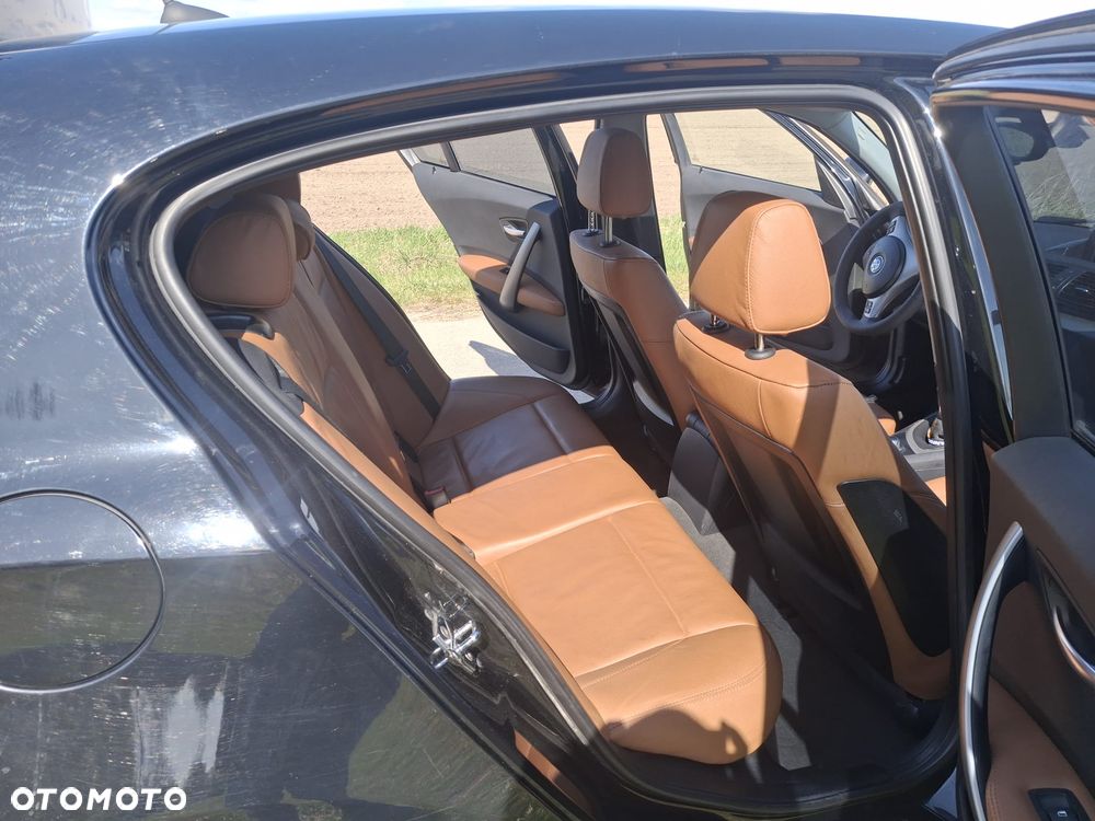 BMW Seria 1 - 16