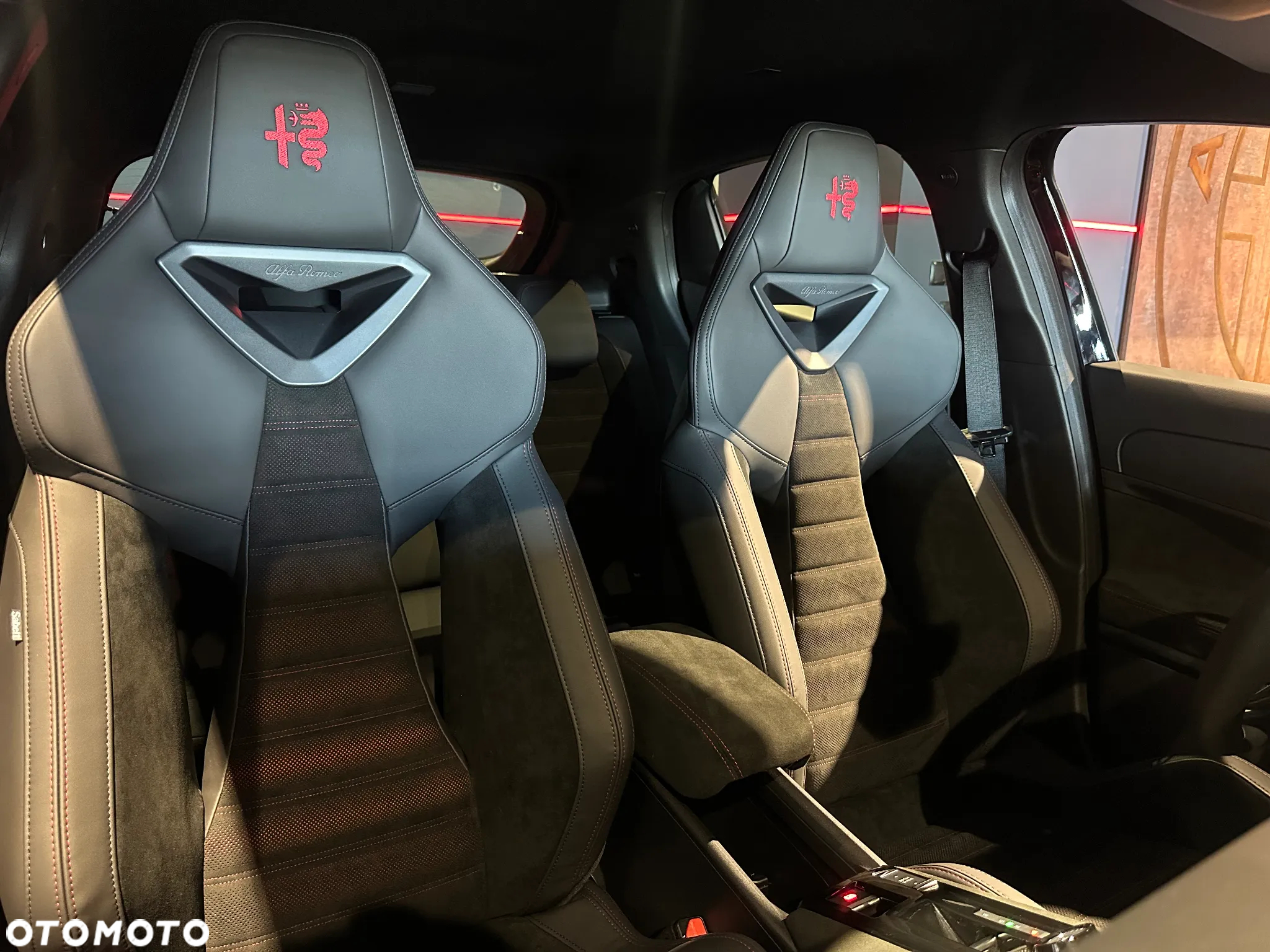 Alfa Romeo Junior 54kWh Elettrica Veloce - 7