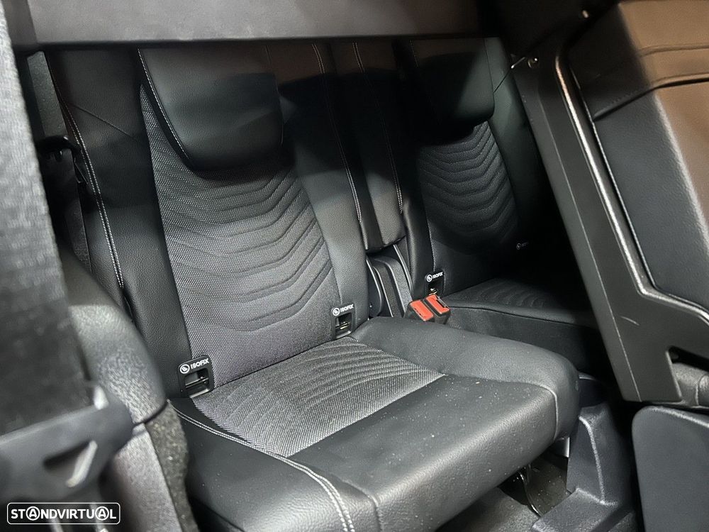 Mercedes-Benz GLB 180 d Progressive - 13