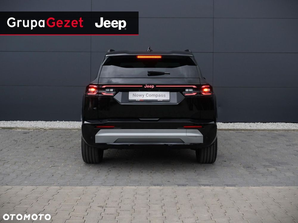 Jeep Compass - 11