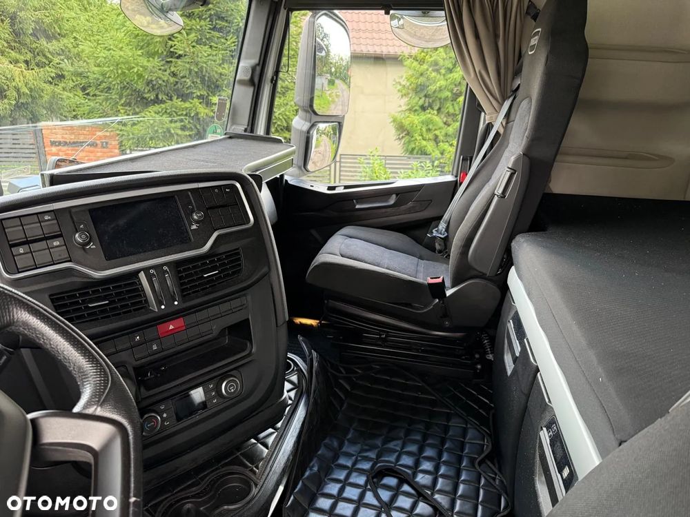 Iveco S-WAY 530 - 10