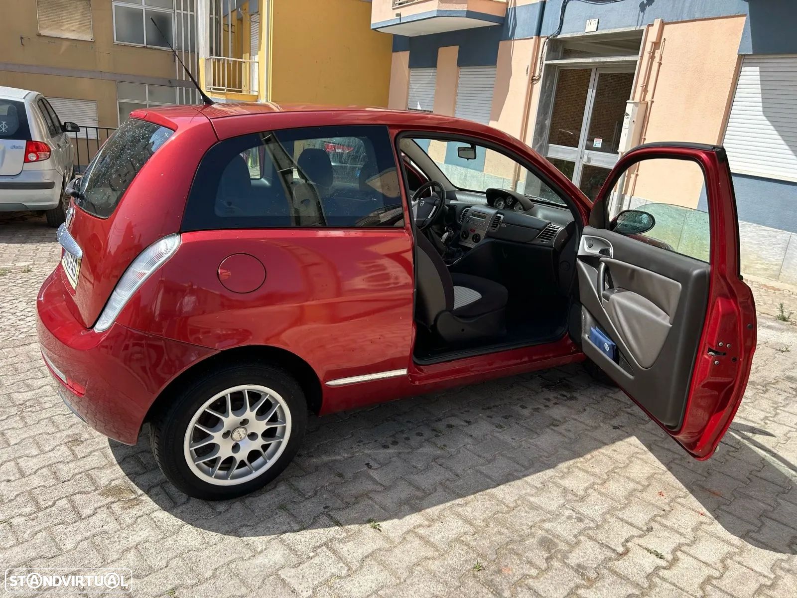 Lancia Ypsilon 1.2 Argento 5 - 1