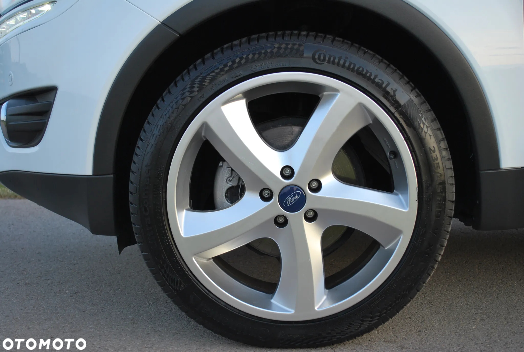 Ford Kuga 2.0 TDCi Titanium S - 12