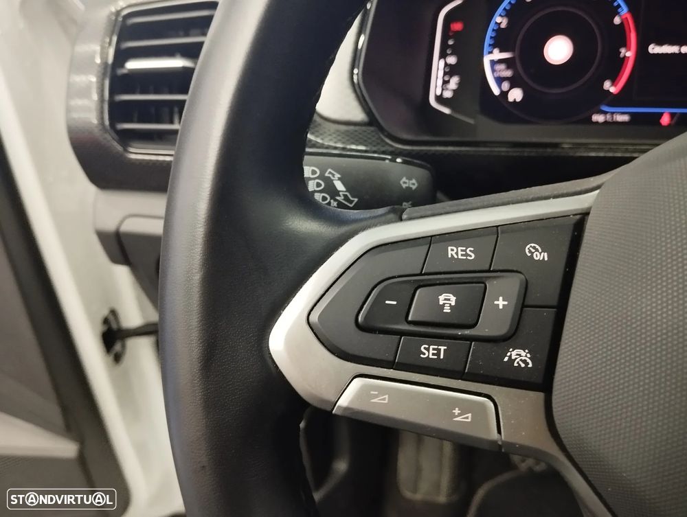 VW T-Cross 1.0 TSI Life - 23