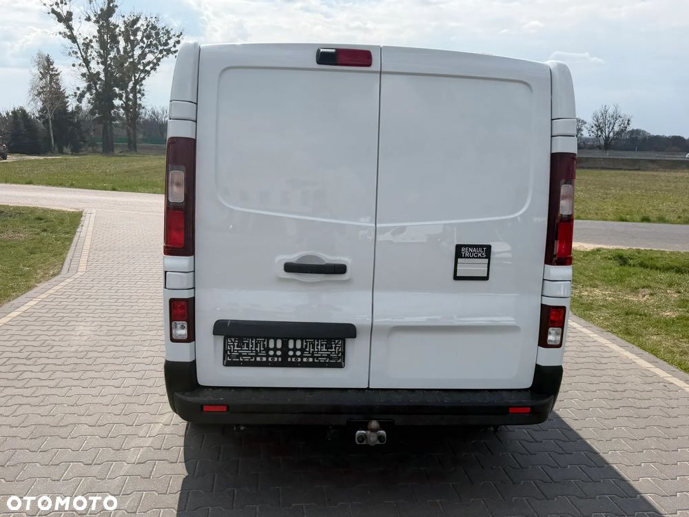 Renault TRAFIC - 6