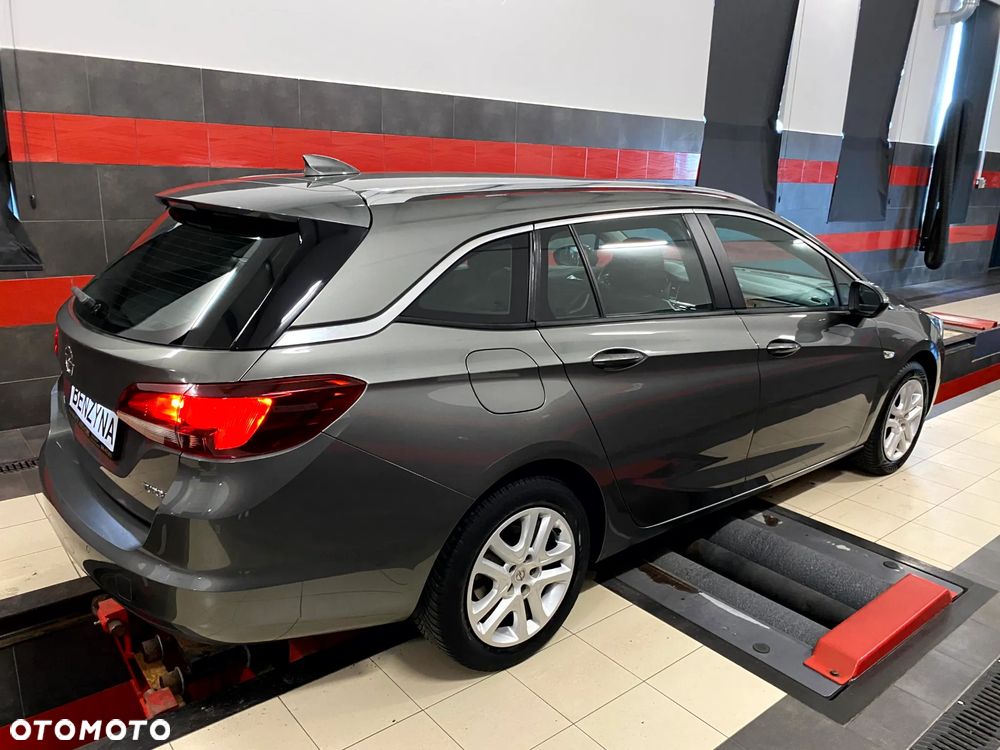Opel Astra 1.4 Turbo Start/Stop Innovation - 10