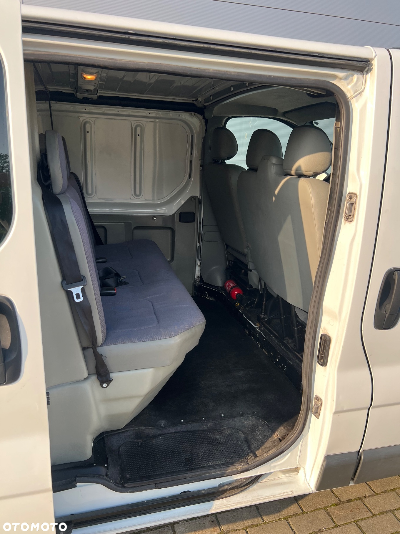 Opel Vivaro - 16