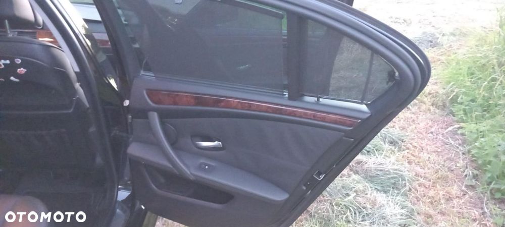 BMW Seria 5 - 13