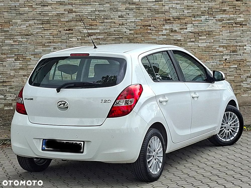 Hyundai i20 1.2 Edition Plus - 12