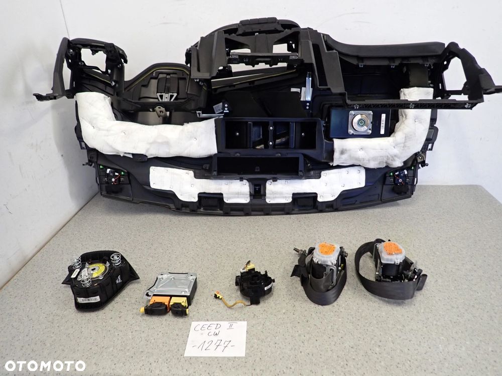 KIA CEED II KOMBI SW 12-17 PODUSZKI POWIETRZNE SRS - 16