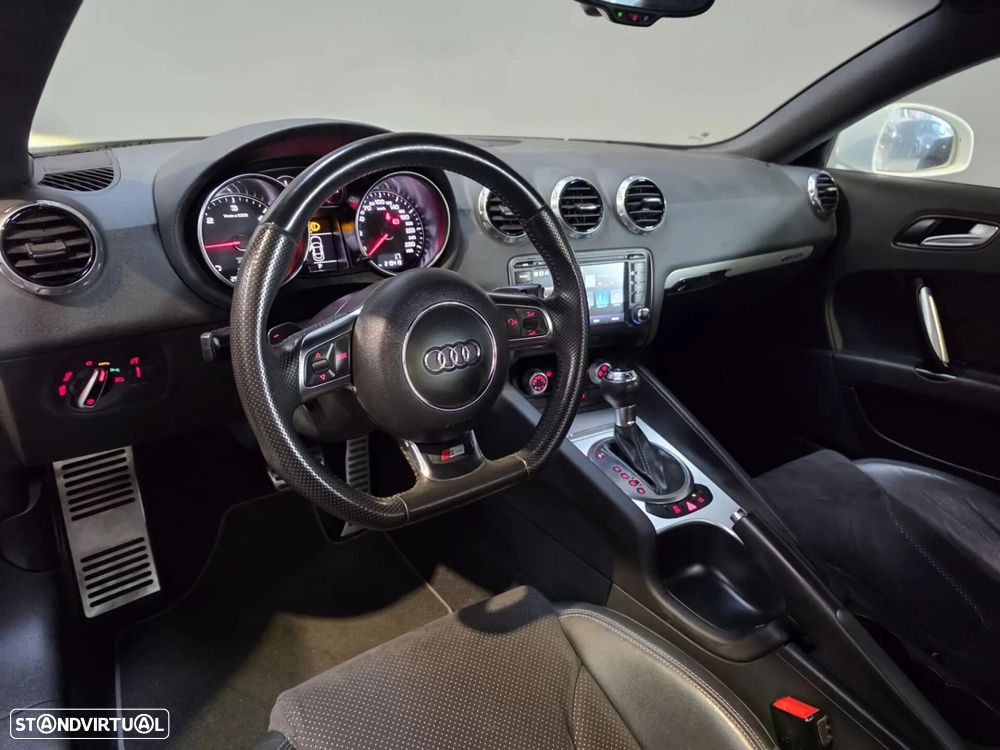 Audi TT Coupé 2.0 TDI ultra quattro S tronic - 11