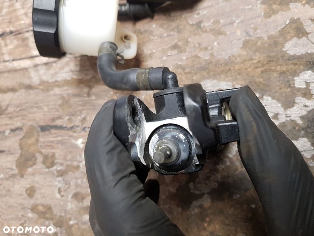 Pompa Hamulcowa Zbiorniczek przewód Suzuki GSXR - 8