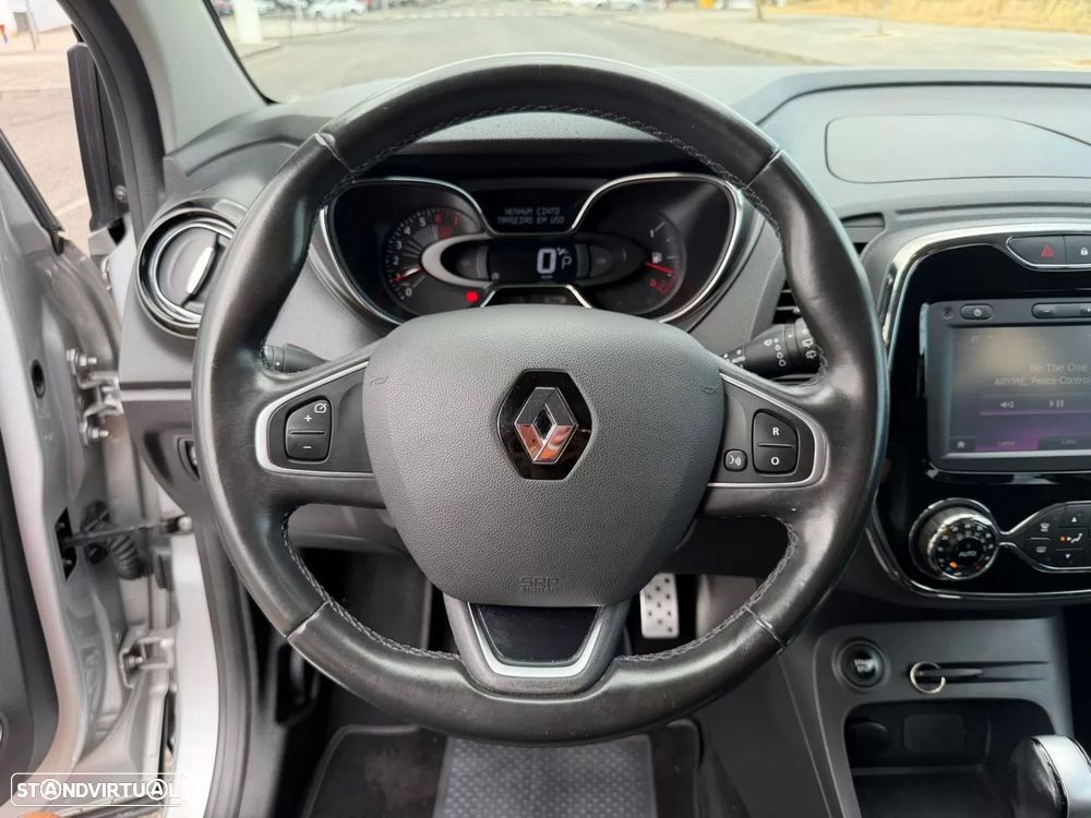 Renault Captur 1.2 TCe Exclusive EDC - 10